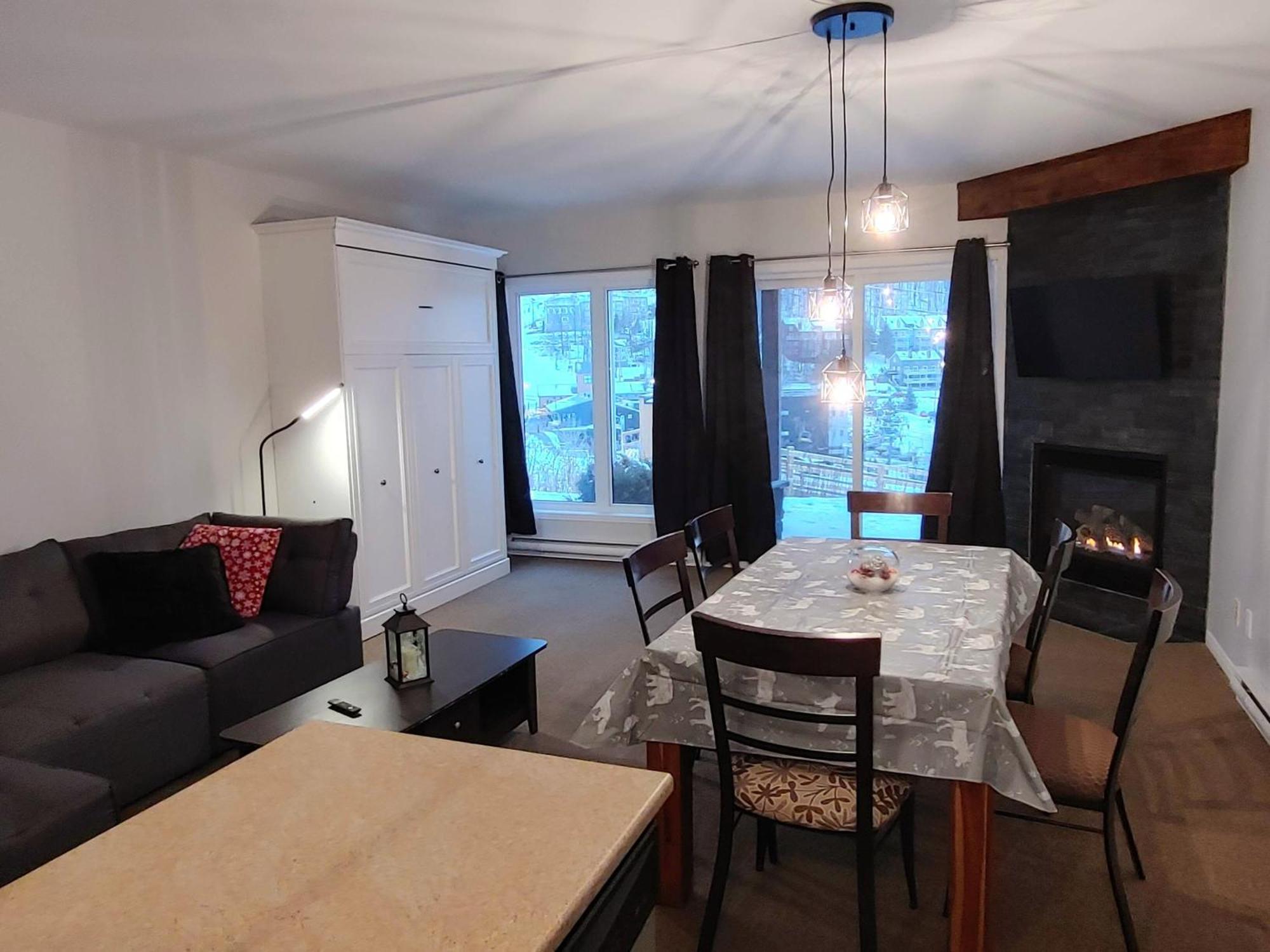 Ferienwohnung Au Pied Des Pentes Bromont Exterior foto