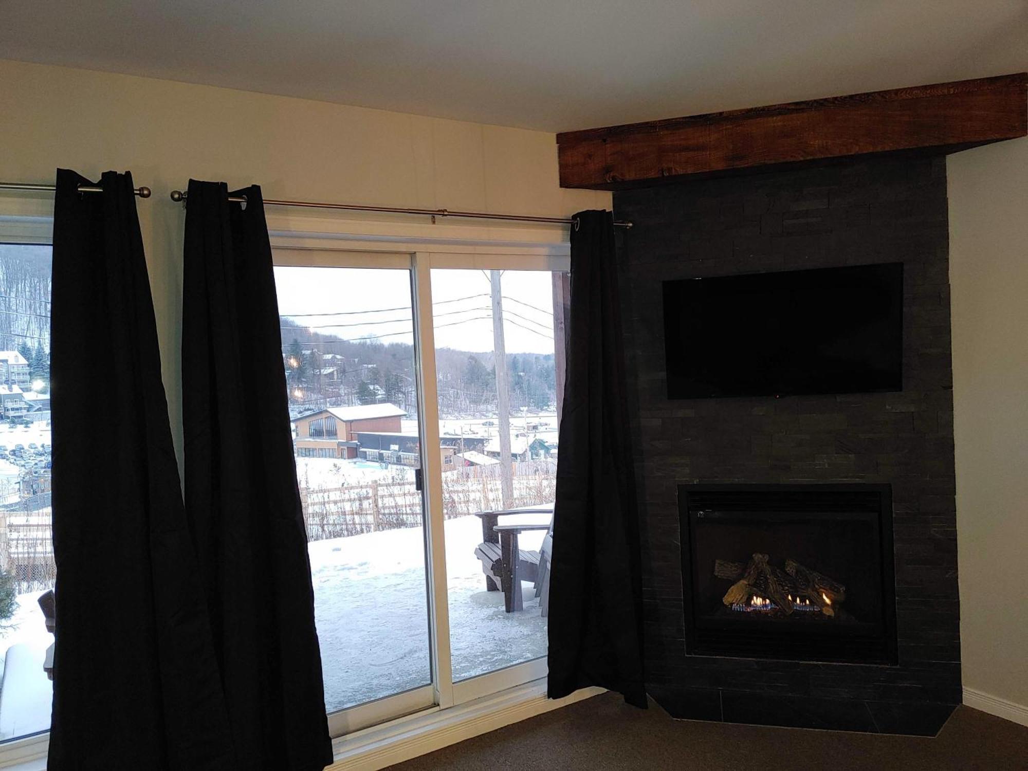 Ferienwohnung Au Pied Des Pentes Bromont Exterior foto