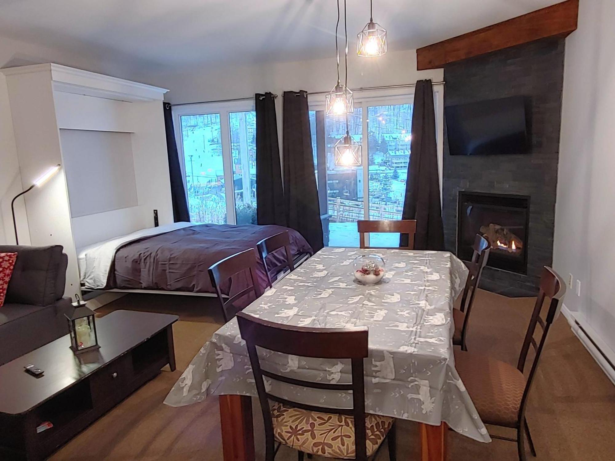 Ferienwohnung Au Pied Des Pentes Bromont Exterior foto